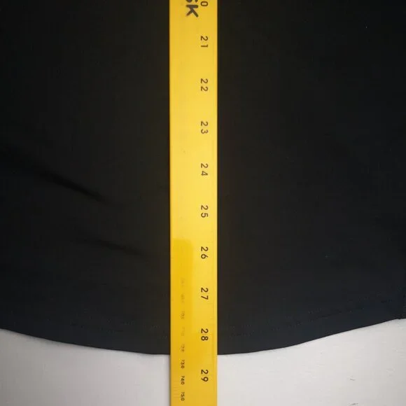 Under Armour Compression Ladies Size XL Black Mock Neck Coldgear Active Top - Picture 10 of 10